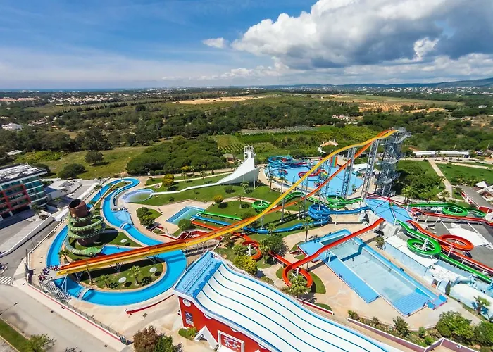 アパート Porque Voce Merece クアルテイラ